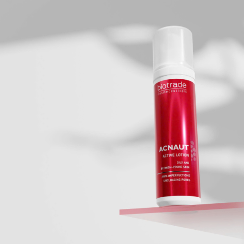 Kem Chấm Mụn Biotrade Active Cream Hỗ Trợ Giảm Mụn 15g